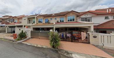 2 Story House (Price Negotiable)Saujana Damansara, KIP Sungai Buloh