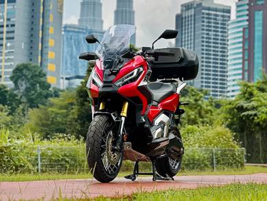 2022 Honda X-ADV 750 V2 - Grand Prix Red