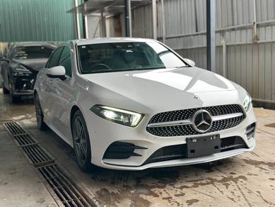 Mercedes Benz A180 1.3 TURBO AMG (CBU) (A)