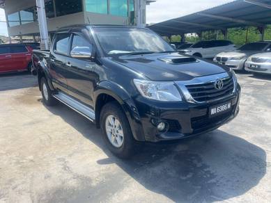 Toyota HILUX 2.5 G VNT (A) One Owner