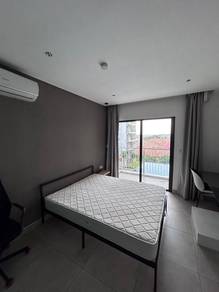 DK impian subang ( furnished balcony studio wifi + PARKING)