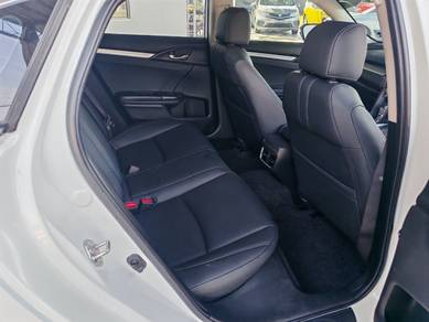 Honda CIVIC 1.8 S (A) Sporty 3 Years Warranty