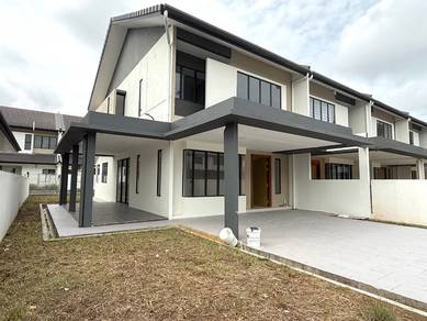 Double Storey Terrace Corner For Sale! at Urban Heights Stephen Yong