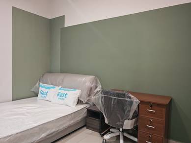 Newly Renovated Midlands City Studio Unit for Rent !!