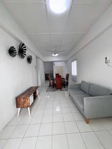 Bella Vista Condo | Fully Furnish | 3R2B | Walk Distance To LRT Ampang