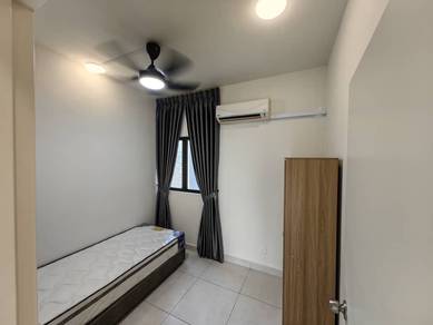 Cheras Majestic Maxim small room for rent