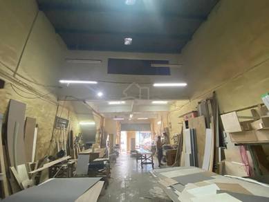 1.5 Storey Factory@ Jalan Meranti Jaya Puchong