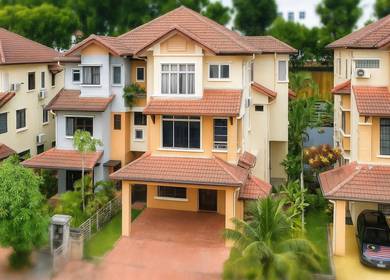 Semi Detached 2.5 Storey Jalan Plumbum Seksyen 7 Shah Alam