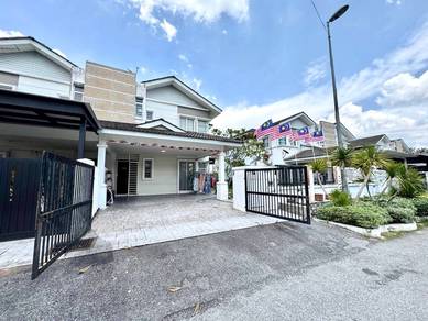 RENOVATED|Double Storey 35' x 70' Semi-D Taman Tasik Semenyih