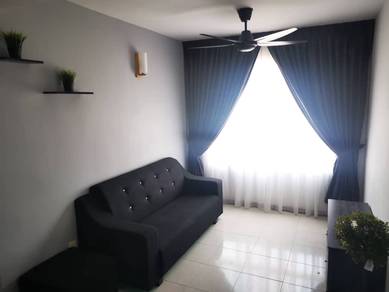 Taman Kheng Tian, 1 Carpark, Fully Furnished, Fully Renovated, 700sqf