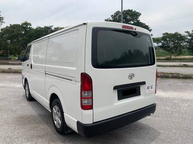 Toyota HIACE 2.5 FACELIFT (M) WELL MAINTAIN