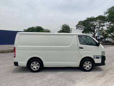 Toyota HIACE 2.5 FACELIFT (M) WELL MAINTAIN