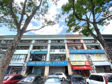 PRIME LOCATION Ground Floor Intermediate 3rd Mile nearby McDonald Shop