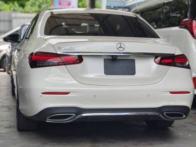Mercedes Benz E200 COUPE AMG SPORT