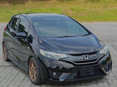 Honda JAZZ 1.5 (A) FULL SPEC FULLOAN X LESEN