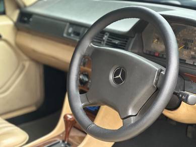 Mercedes Benz 200E 2.0 (A)