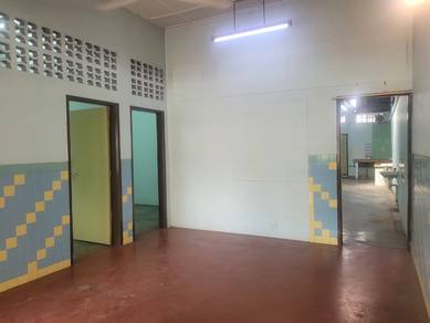 Big 5 rooms!!! Single sty house@ Temiang, Town, Seremban