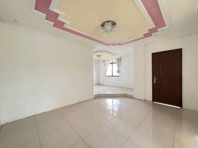 Double Storey Terrace Corner House for Sale at Taman Bumiko Miri