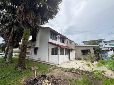 Double Storey Terrace Corner House for Sale at Taman Bumiko Miri