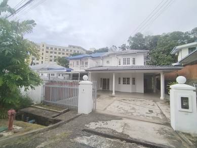 Damai Taman Seri Rasa Semi D house for Rent with big carporch furnish