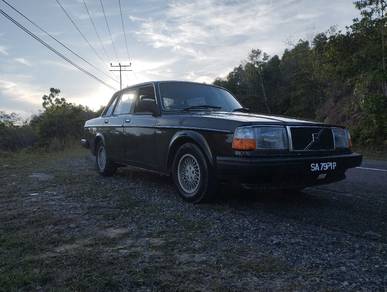 Volvo 240 2.0 GL (M)