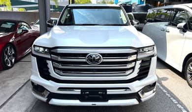READY STK- 2023 Toyota LANDCRUISER LC300 ZX PETROL