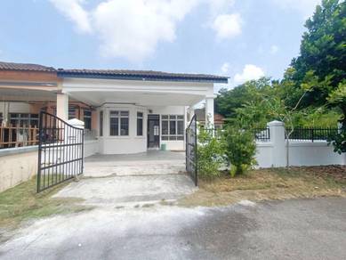(Corner Lot) Non Bumi, Cat Baru Taman Pulai Indah,Skudai,Johor Bahru