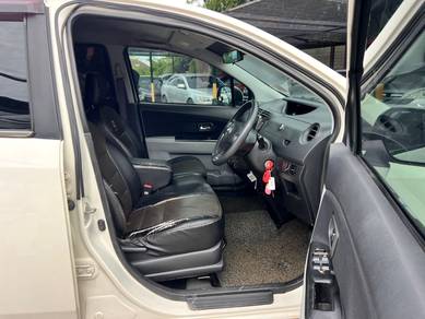 Perodua ALZA 1.5 (AUTO)