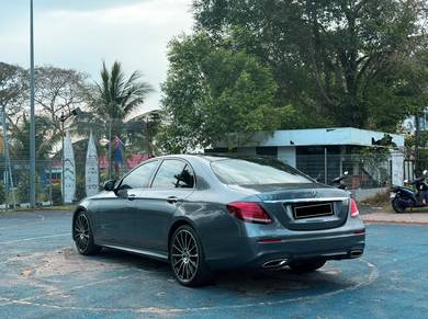 Mercedes Benz E300 2.0 AMG LINE (CKD) (A)