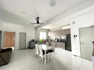 FULL LOAN , 3rooms 3baths Residensi Adelia 1, Bangi Avenue Seri Putra