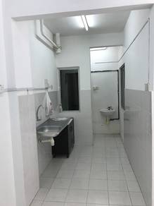 Pangsapuri Puteri 2 Bdr Damai Perdana apartment unit 3r2b for RENT