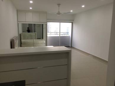 [HOT!] Domain 5 Studio Fully Furnished Cyberjaya near 99speed Dpulze