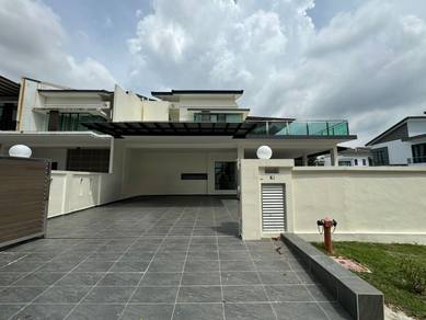 Seri Austin Jade Corner Lot Unblocked View Fully Extended Dato Onn