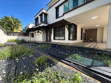 Adda Heights Yellow Horizon Cluster House Corner Lot Good Condition