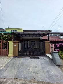 Taman Megah Ria, Masai/ double storey low medium cost/ freehold