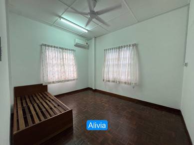 Corner Unit | Spacious Land | Double Storey | Damai