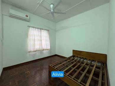 Corner Unit | Spacious Land | Double Storey | Damai