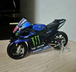 Maisto 1:18 MOTOGP 2021 Yamaha Fabioquartararo20