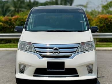 -2013 Nissan SERENA 2.0 S-HYBRID HIGHWAY STAR F/L