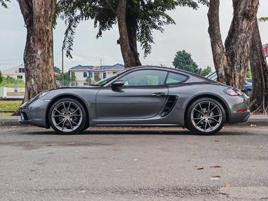 Porsche CAYMAN 718 trade in terima