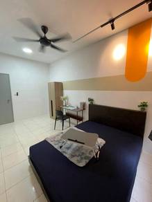Room for rent in Residence Suasana near MRT Damansara Damai Female onl