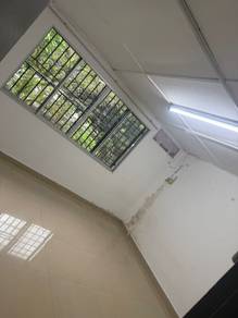 Ampang Tasik 2 storey house to Rent