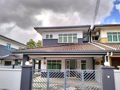 CORNER, Double Storey, CAMPUS EDGE