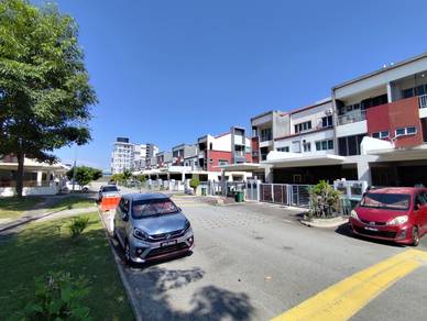 Townhouse Jati