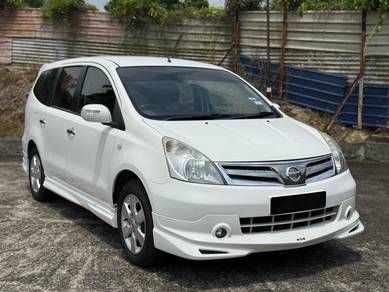 Nissan GRAND LIVINA 1.8 IMPUL Super Condition