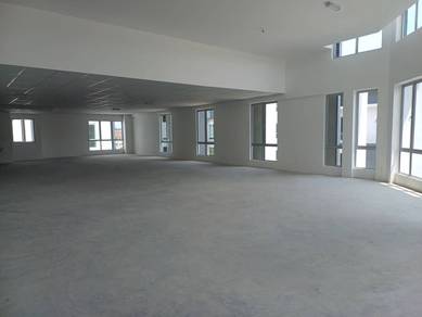 2 units of Corner bare office office in Sek 33 shah alam for rent