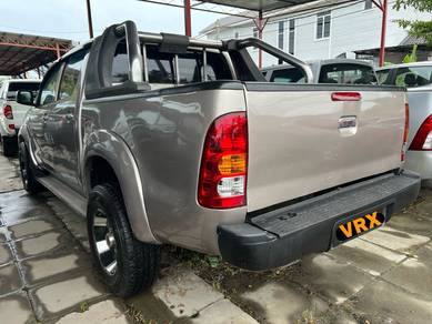 Toyota HILUX 2.5A G 4x4