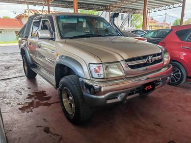 Toyota HILUX 2.5A 4X4 SR TURBO