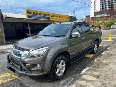 Isuzu D-MAX 2.5 4x4 (A) ONE OWNER CAR TIPTOP