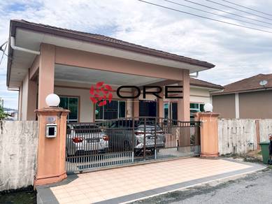 Single storey detached house